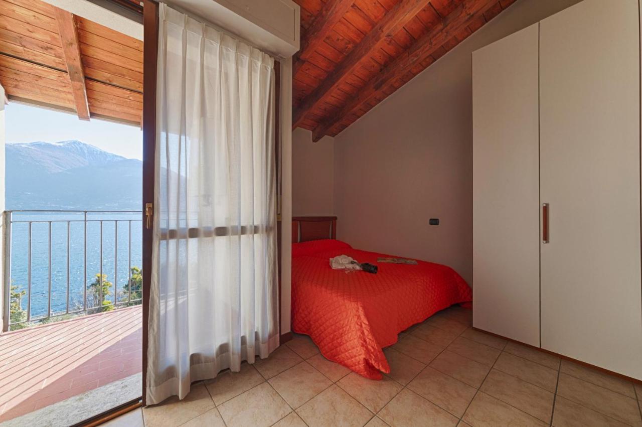 2-Bedroom Lakeview Apartment At The Lake Acquaseria Ngoại thất bức ảnh